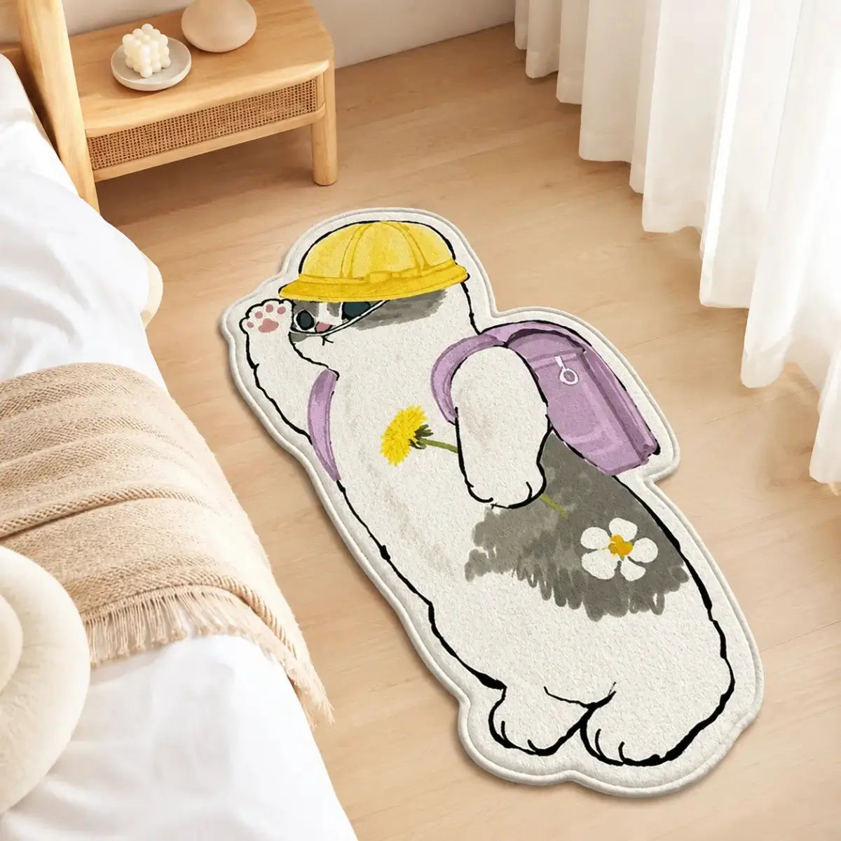 Alfombra decorativa de gato con gorro amarillo y mochila en tonos pastel