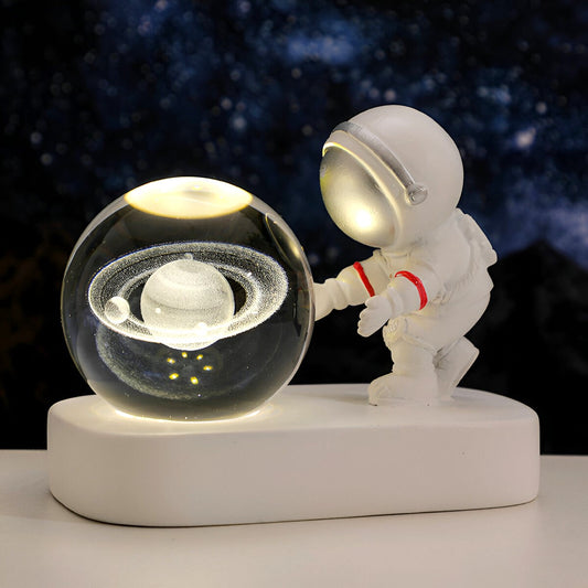 Lámpara de Resina Modelo Astronauta Con Esfera 3D de Luz Led Cálida