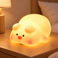 Lámpara nocturna de cerdito con luz LED cálida y diseño infantil para dormitorio