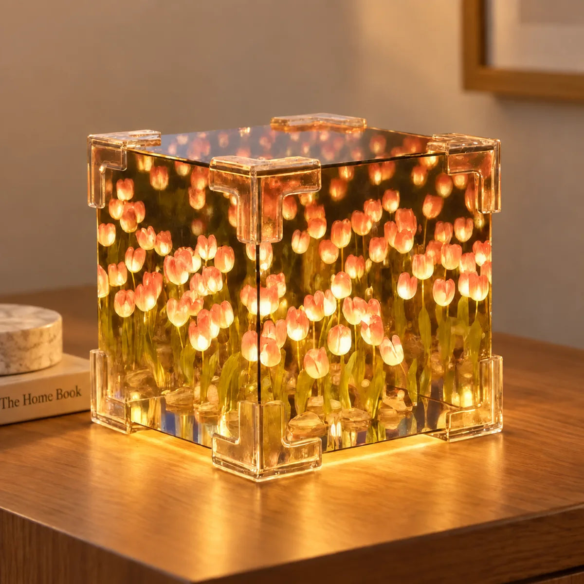 Lámpara decorativa de tulipanes LED en cubo acrílico transparente con luz cálida